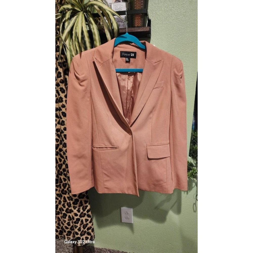 Forever 21 Peach Blazer Jacket size M